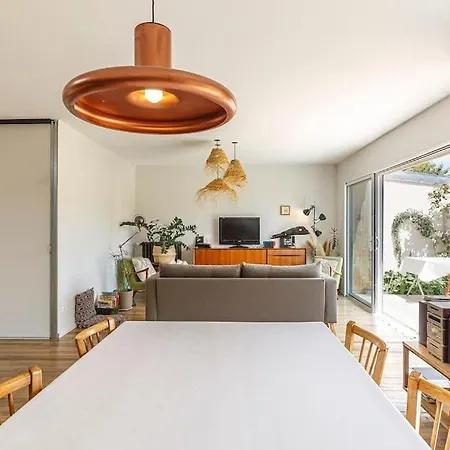 Apartment La Maison St Aubin *